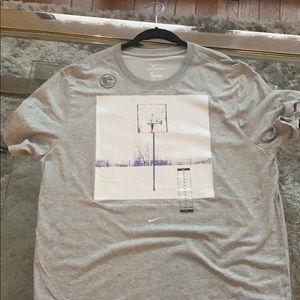 NWT smiles men’s shirt